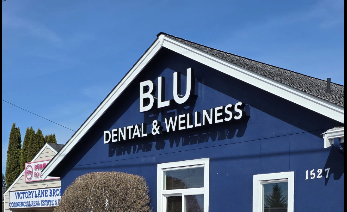 exterior view of blu dental & wellness in marysville & snohomish wa