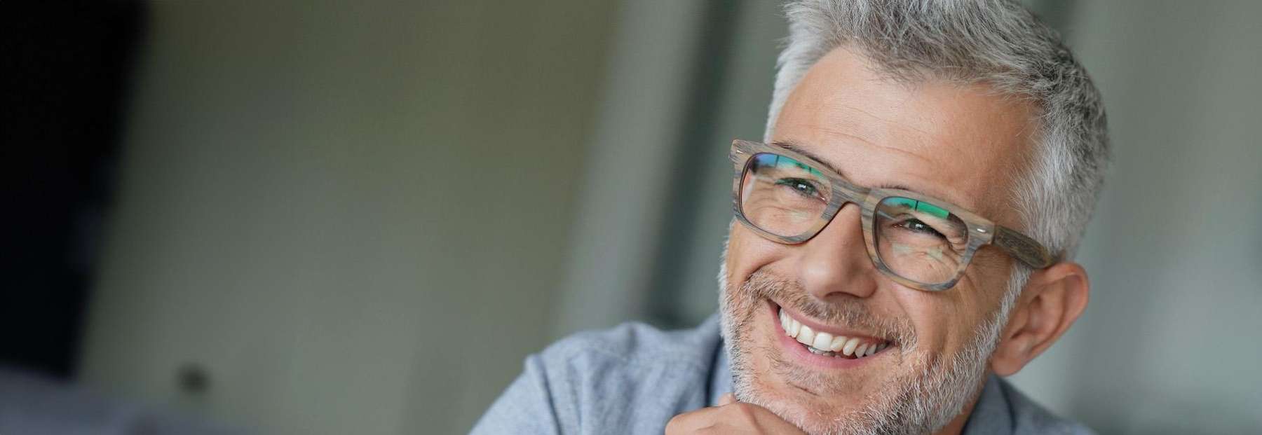 Modern Full-Arch Tooth Replacement